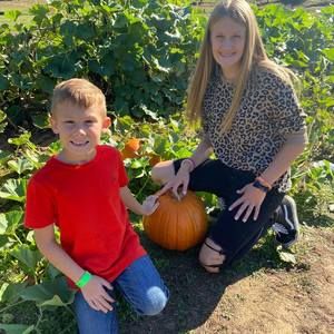 Meet your Posher, Jade